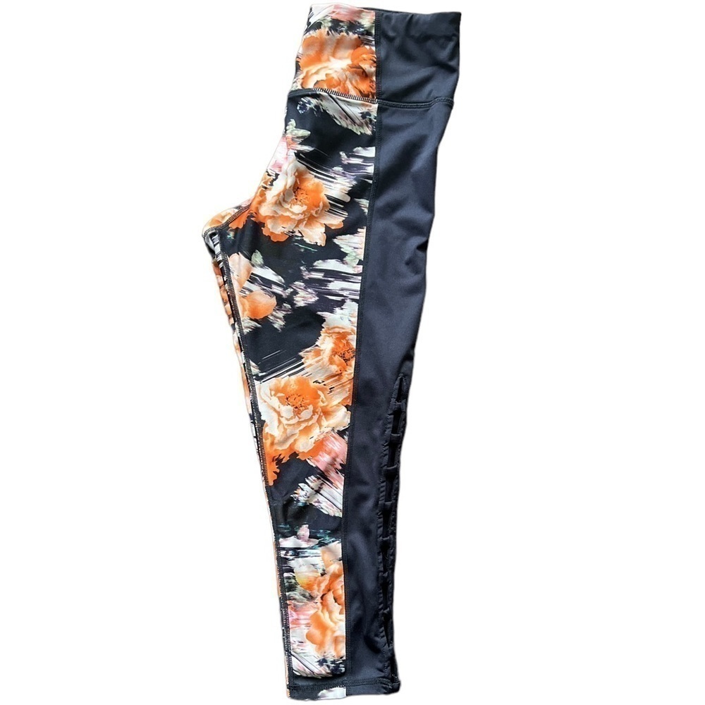 Give Love Get Love Leggings